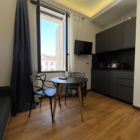 Newly Renovated Luxury Suite In The Center Of 戛纳 外观 照片