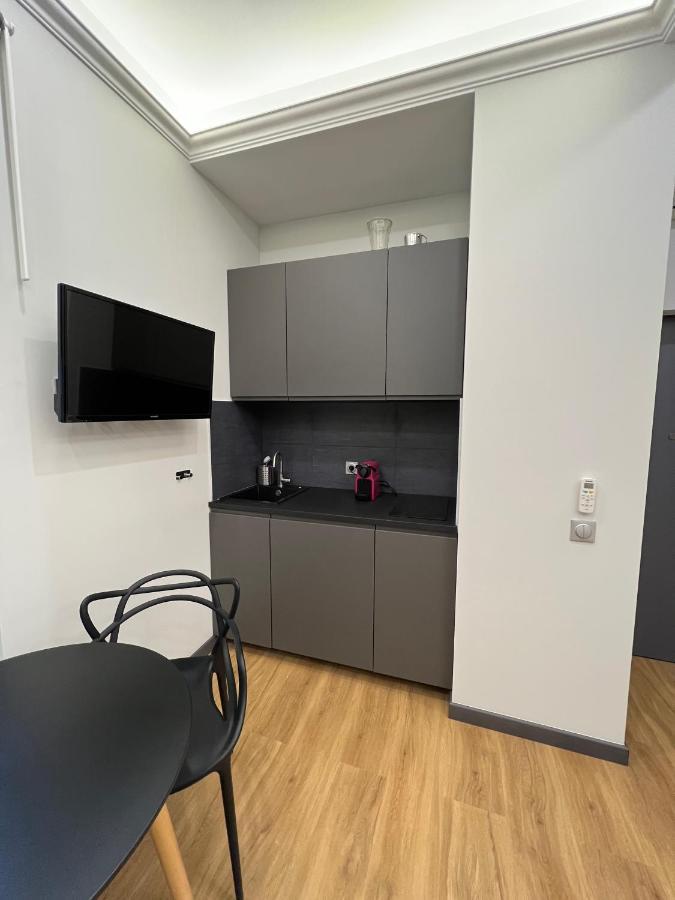 Newly Renovated Luxury Suite In The Center Of 戛纳 外观 照片