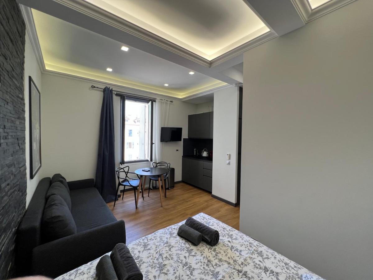 Newly Renovated Luxury Suite In The Center Of 戛纳 外观 照片