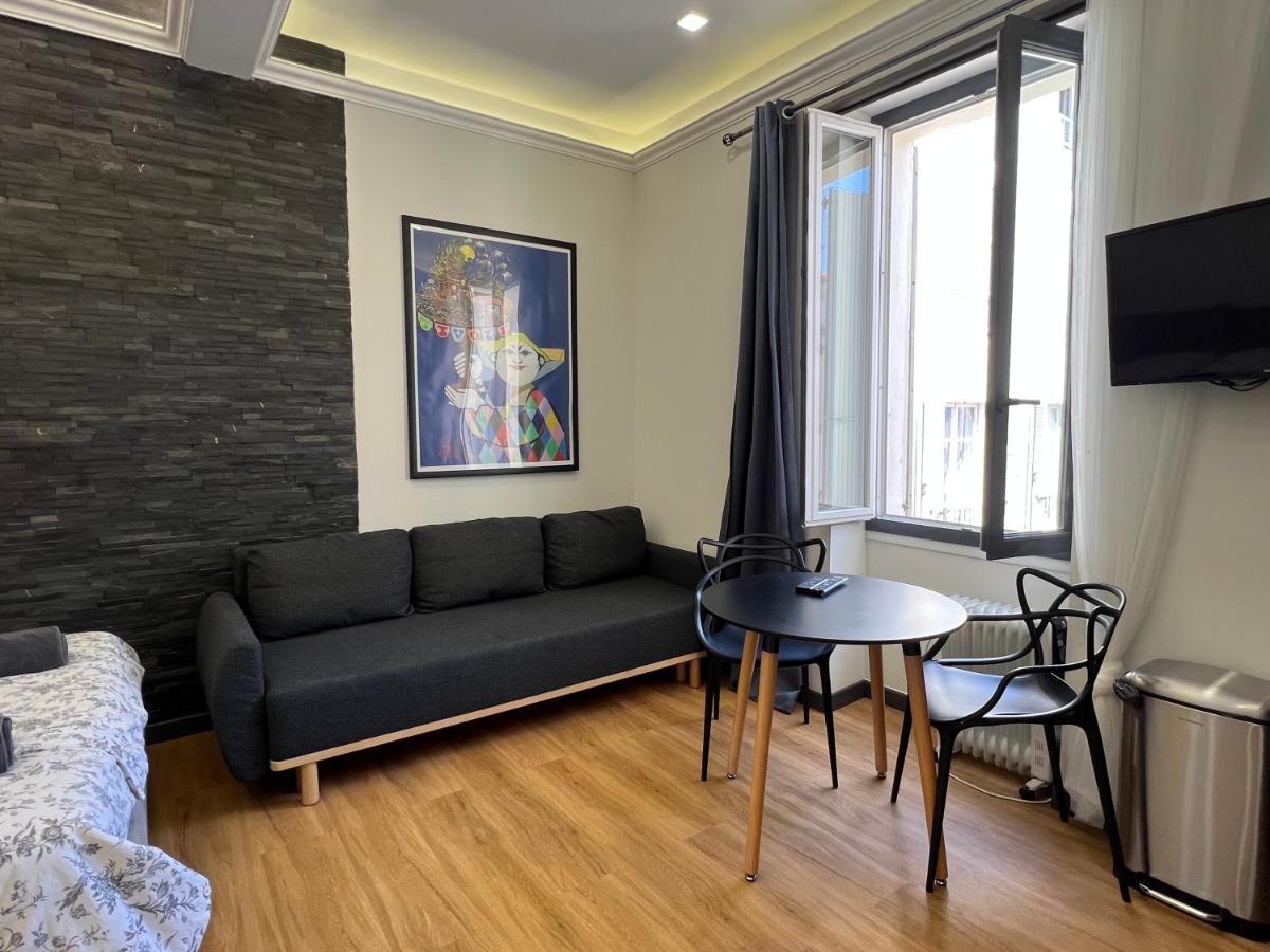 Newly Renovated Luxury Suite In The Center Of 戛纳 外观 照片
